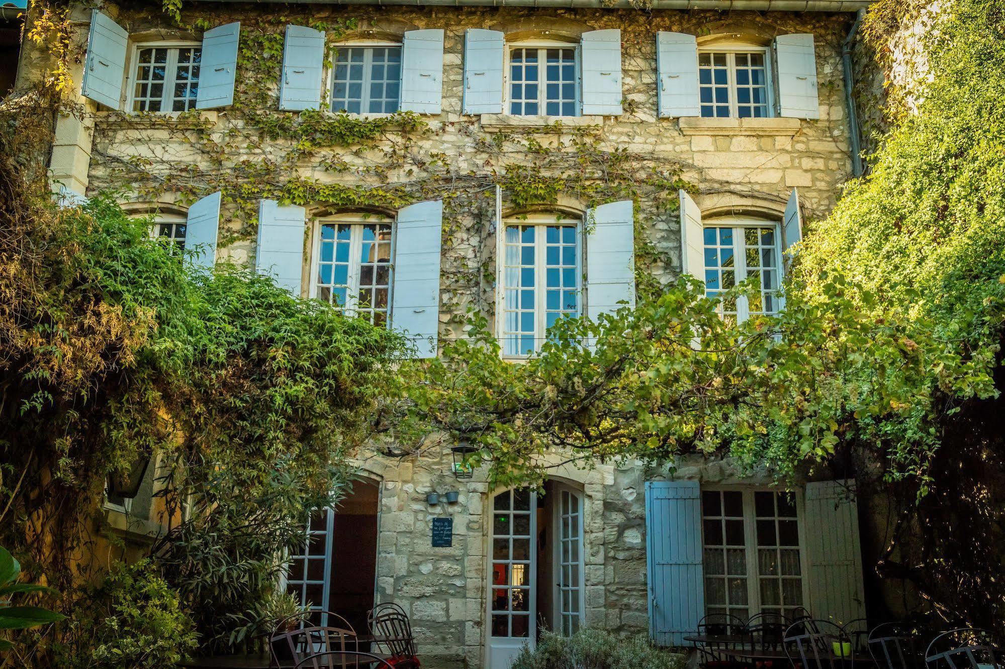 Hotel De L'Atelier Villeneuve-les-Avignon Exterior photo