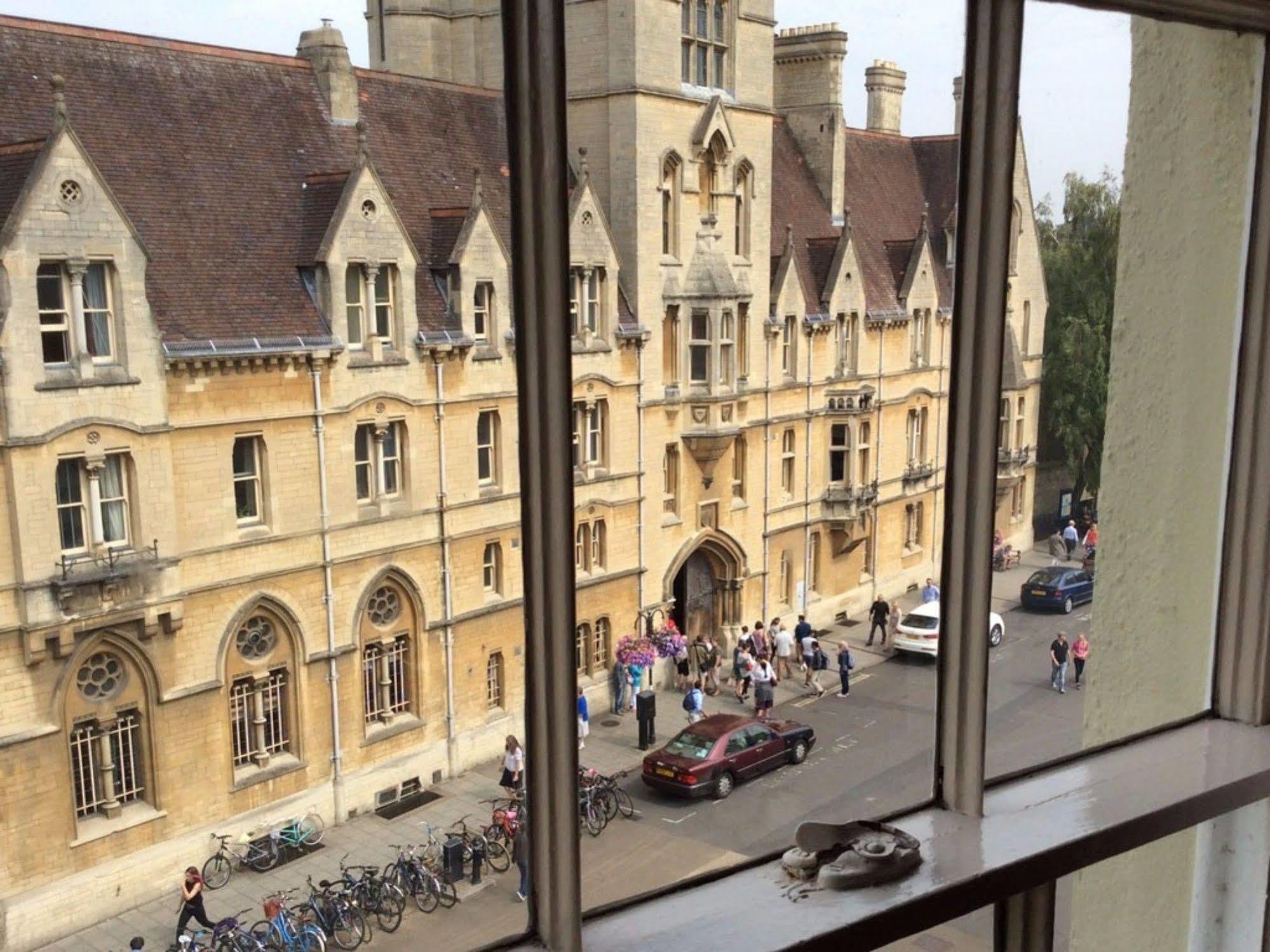 The Buttery Hotel Oxford Exterior photo