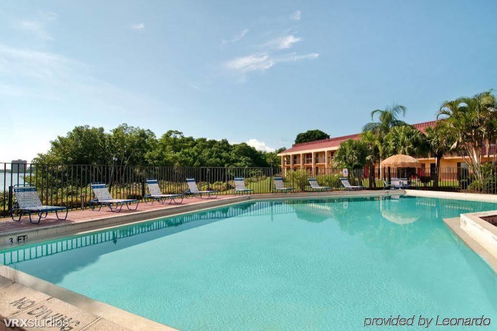 Red Roof Inn Ft. Myers North Fort Myers Exterior photo