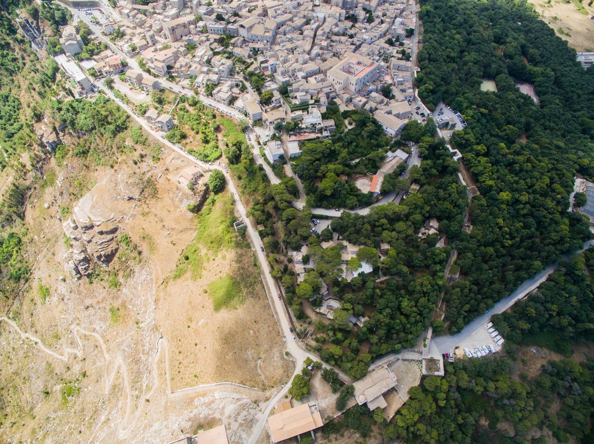 La Pineta Park Hotel Erice Exterior photo