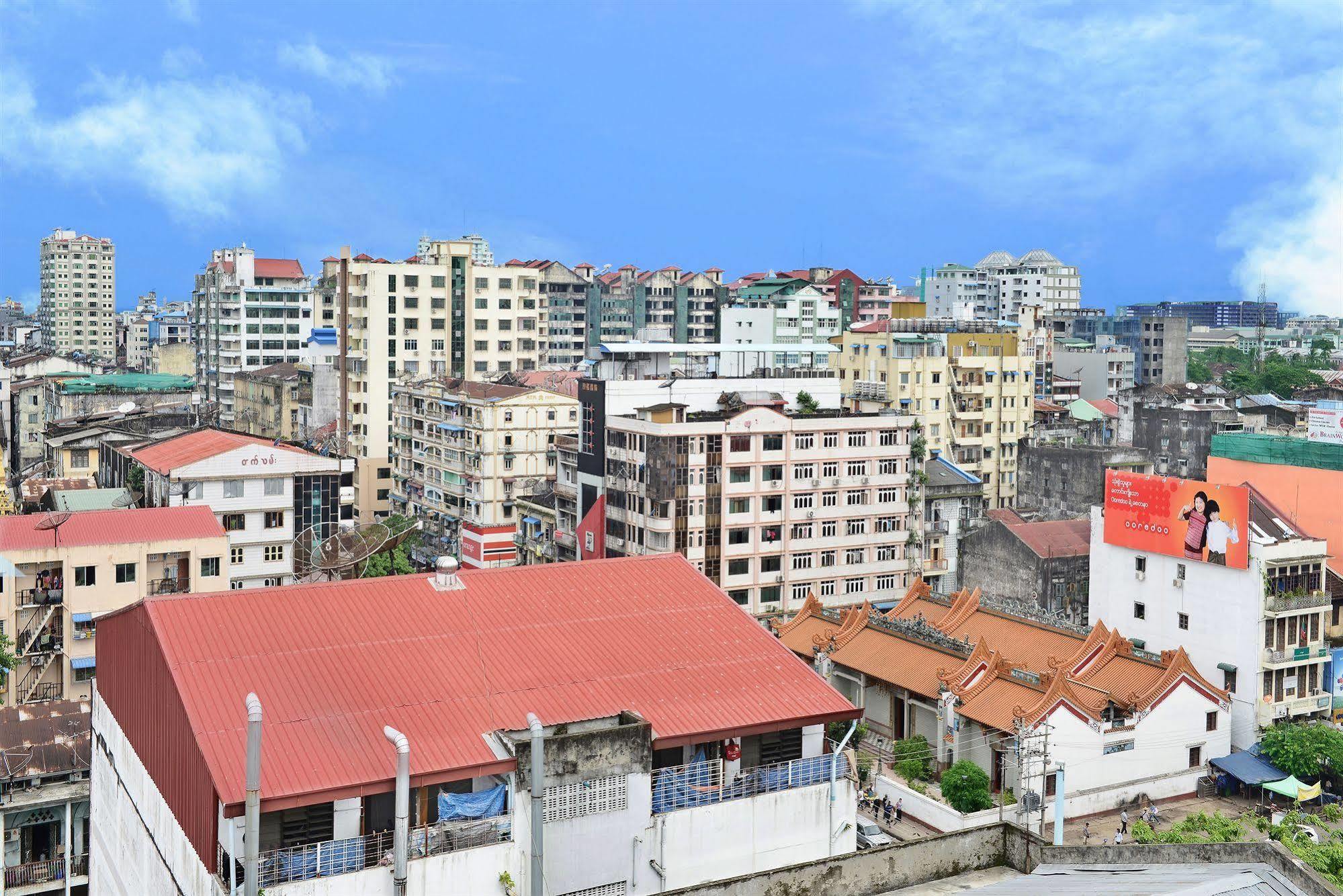 Hotel Grand United - 21St Downtown Yangon Exterior photo