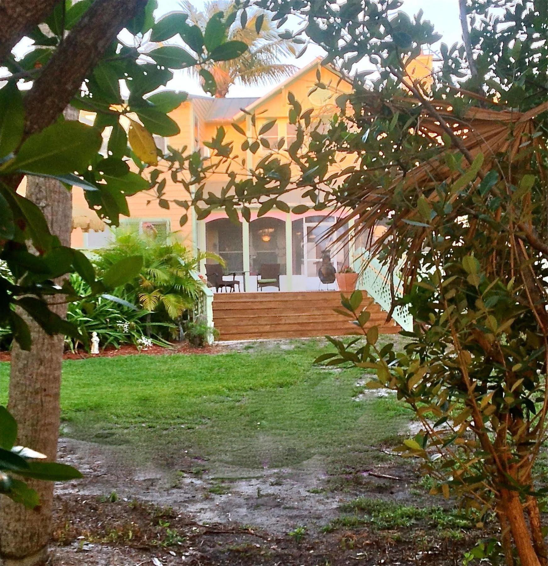 Mellon Patch Inn Port St. Lucie Exterior photo