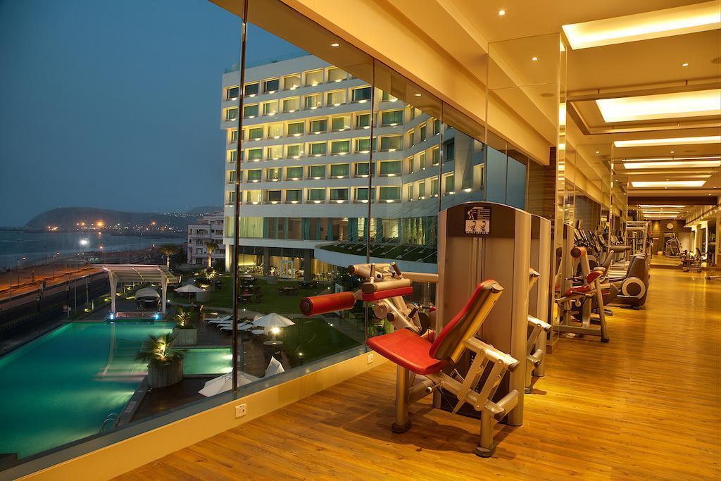 Novotel Visakhapatnam Varun Beach Exterior photo