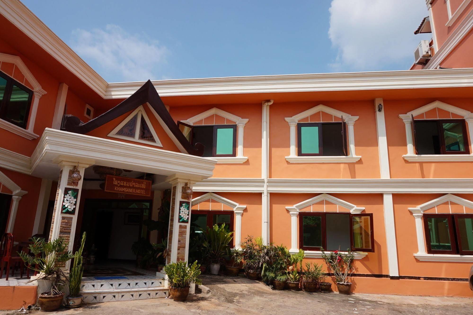 Khamsaner Hotel Vientiane Exterior photo