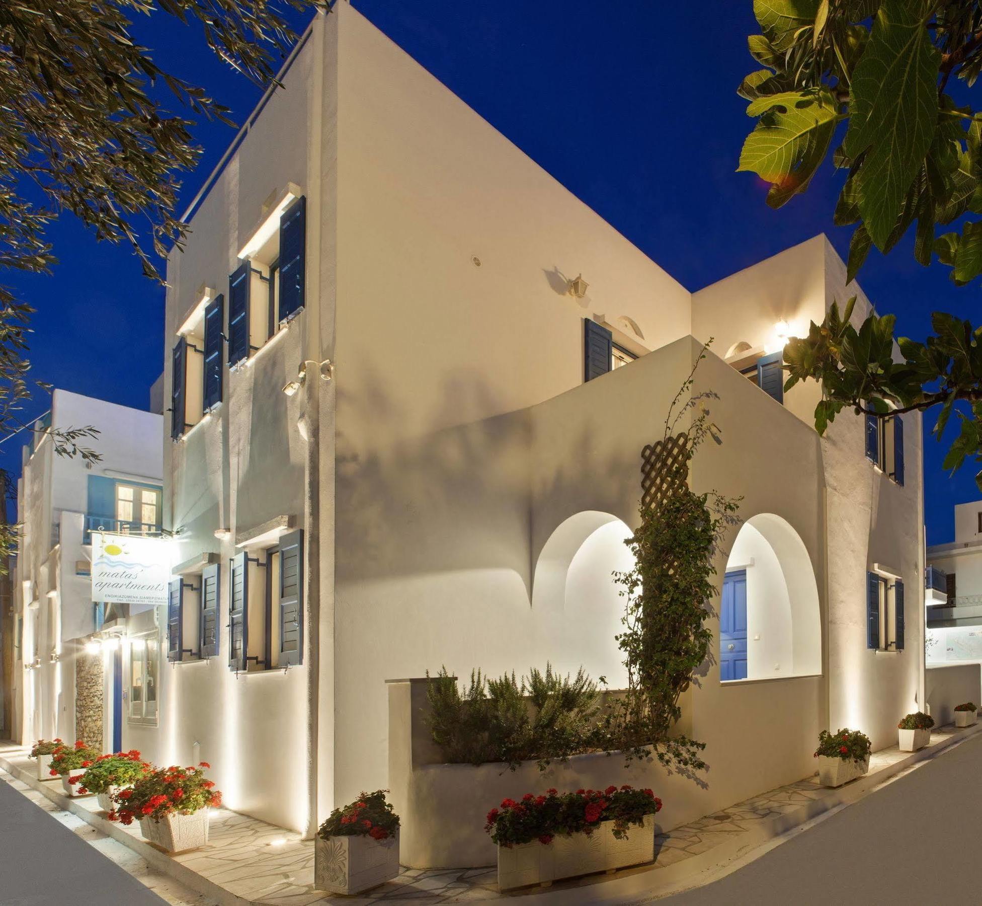 Mata'S Apartments Tinos Exterior photo