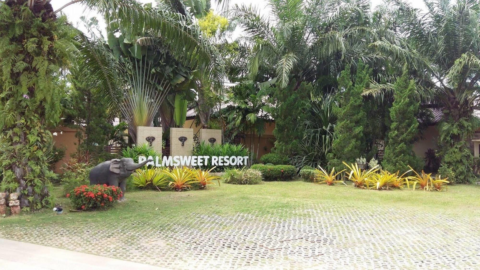 Palm Sweet Resort Chumphon Exterior photo