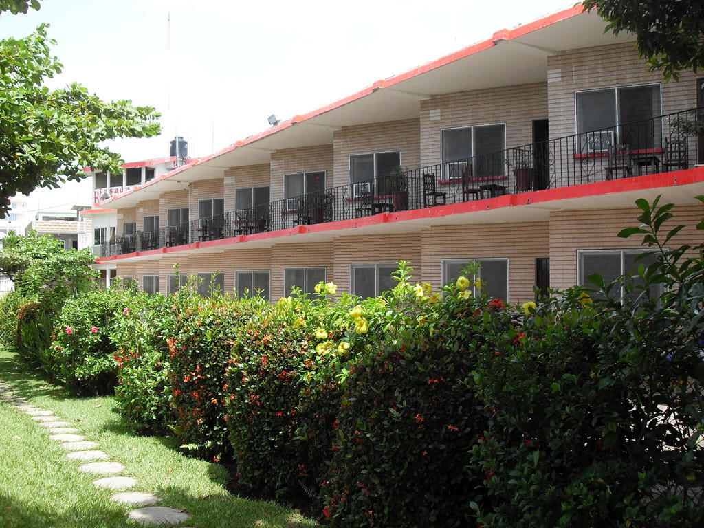Hotel Posada Koniapan Catemaco Exterior photo