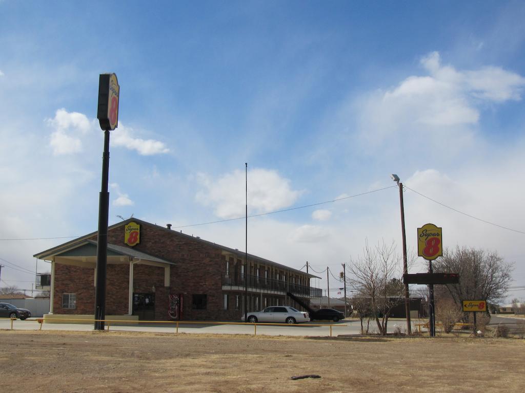 Super 8 By Wyndham Dumas Tx Motel Exterior photo