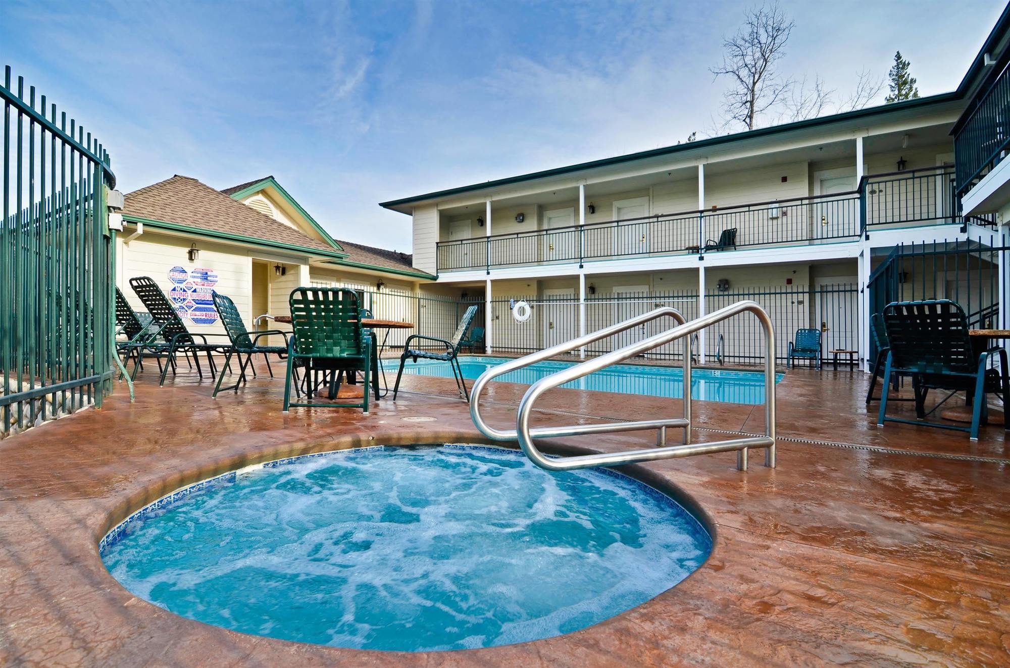 Best Western Cedar Inn & Suites Angels Camp Facilities photo