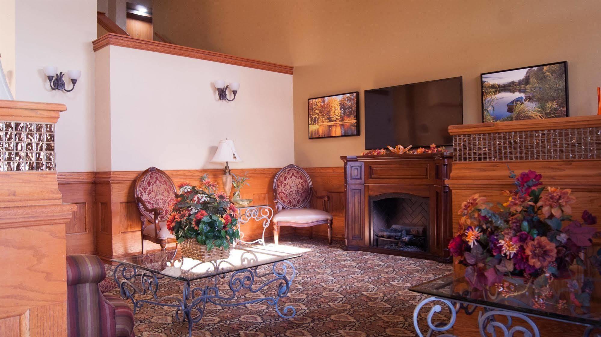 Best Western Locust Grove Inn & Suites Exterior photo