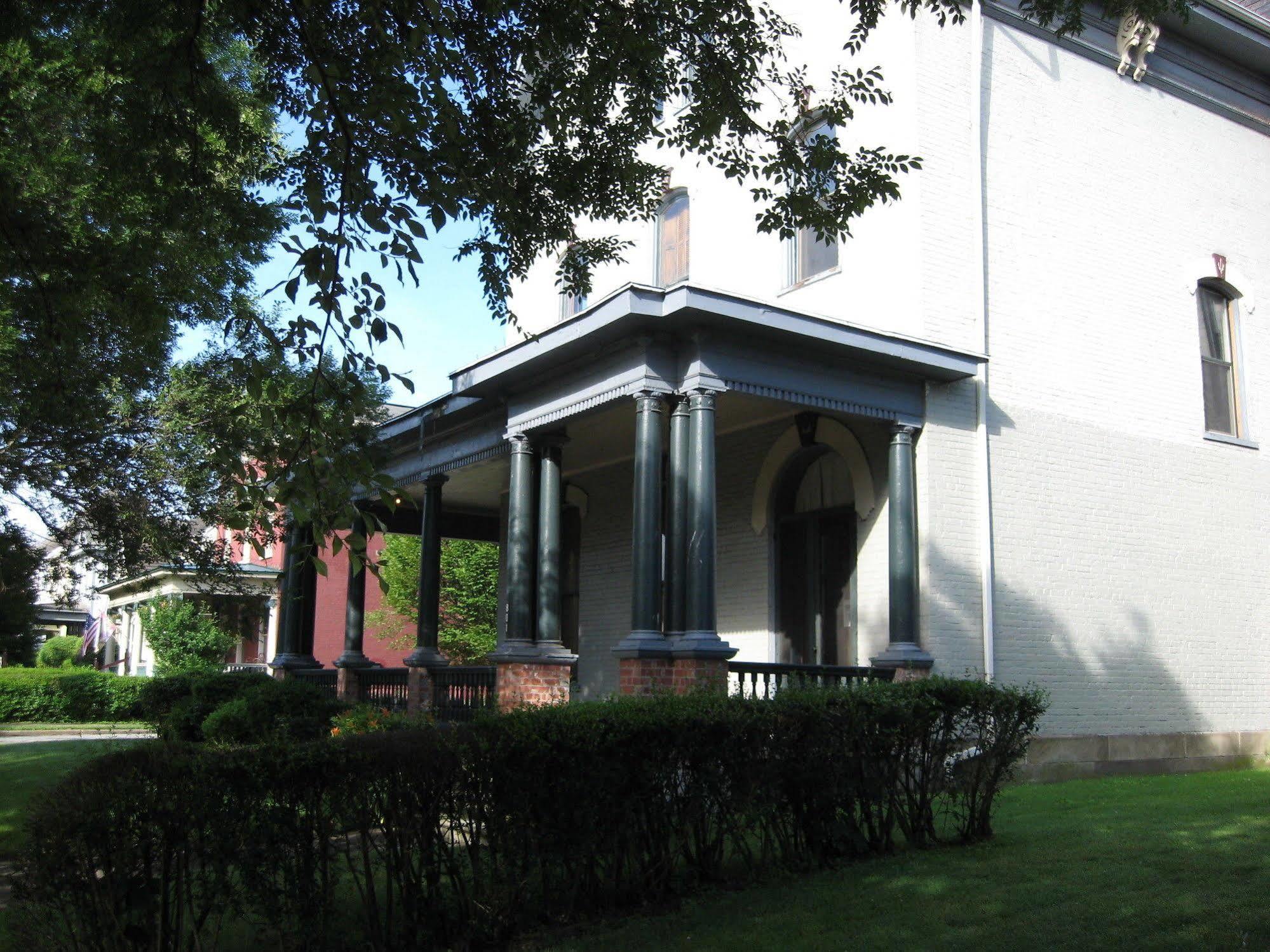 Bayberry House Bed And Breakfast Steubenville Exterior photo