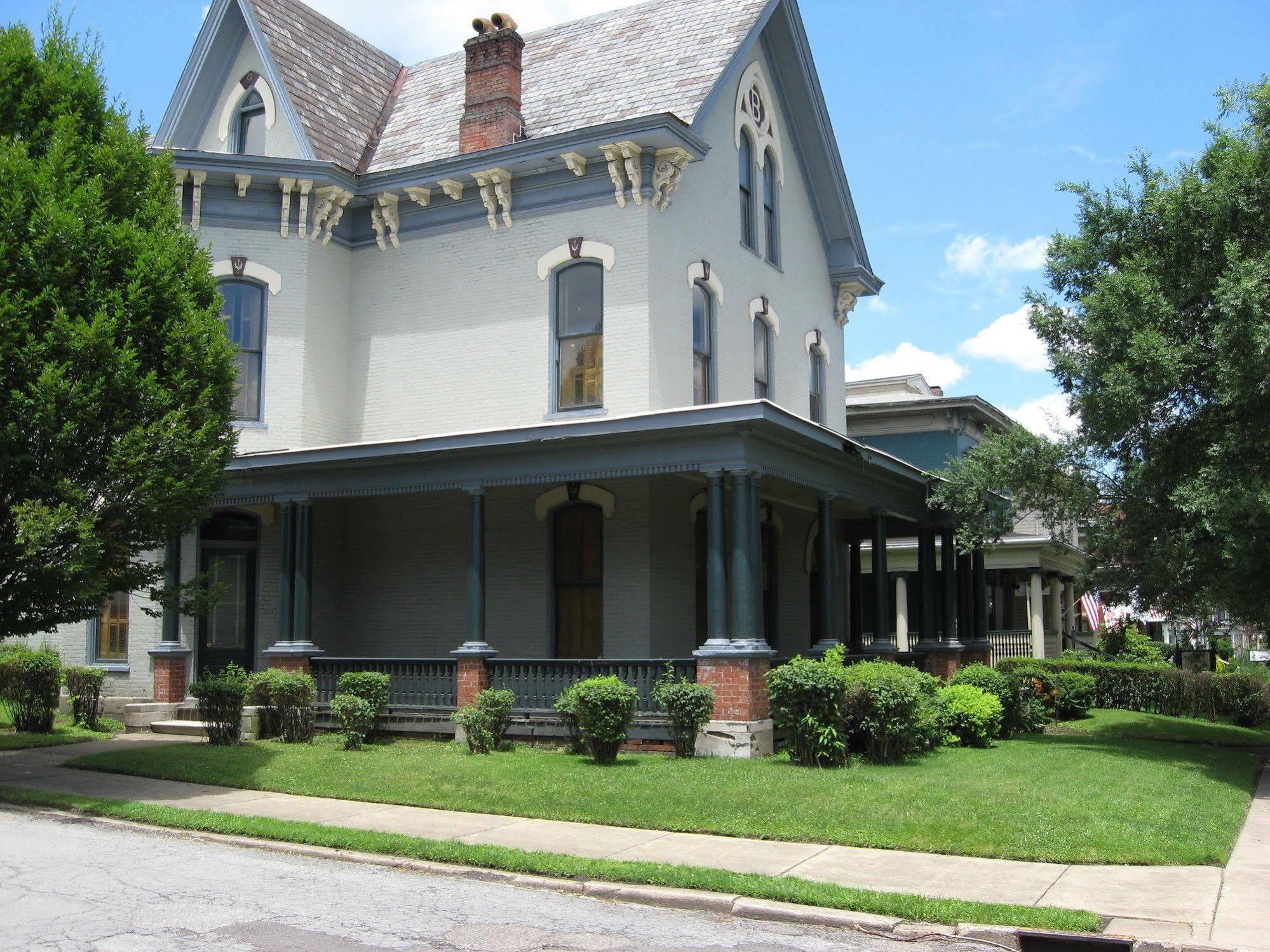 Bayberry House Bed And Breakfast Steubenville Exterior photo