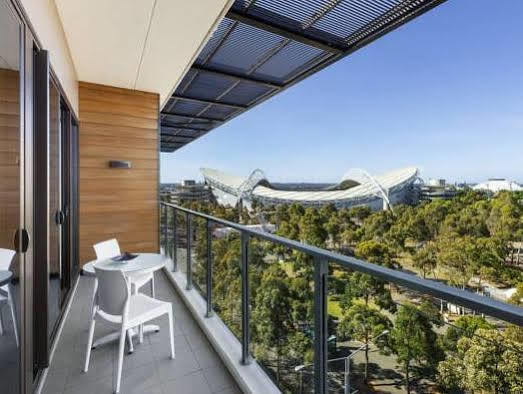 Quest At Sydney Olympic Park Aparthotel Exterior photo