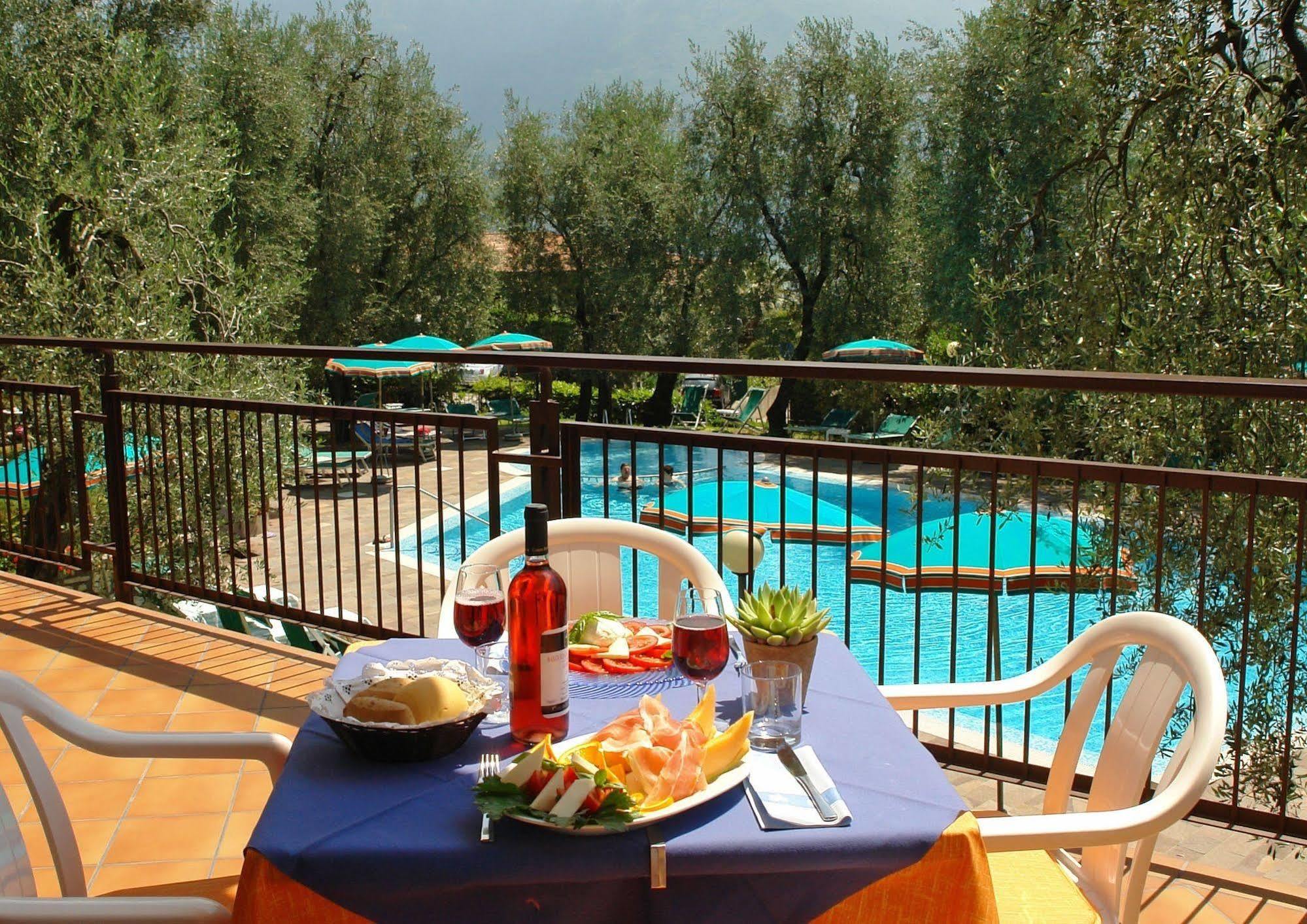 Hotel Coste Limone sul Garda Exterior photo