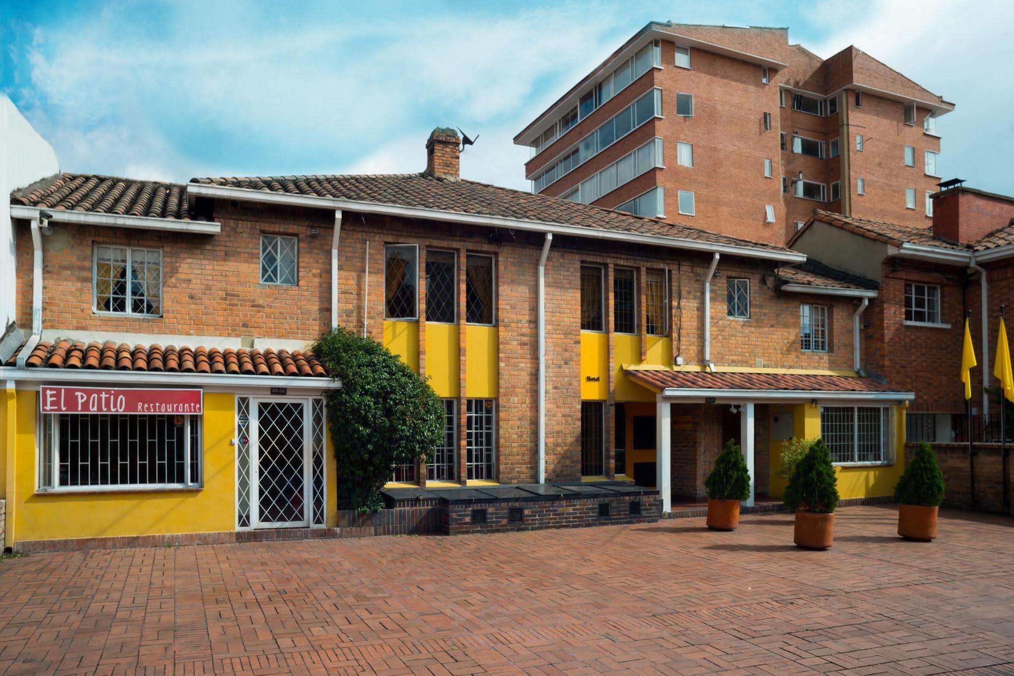 Hotel Casona Del Patio Bogota Exterior photo