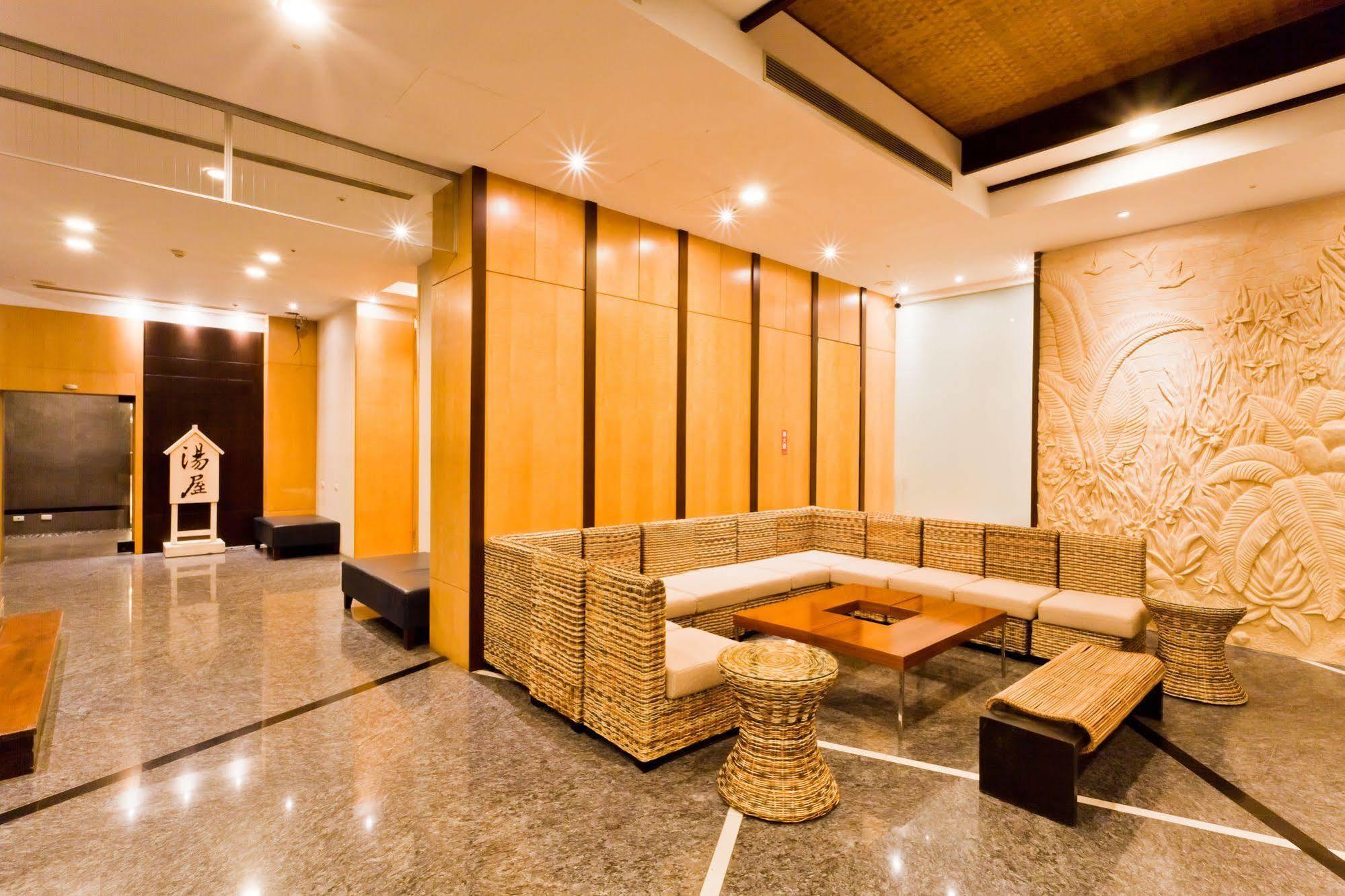 The Loft Seaside Suites Jinshan Exterior photo