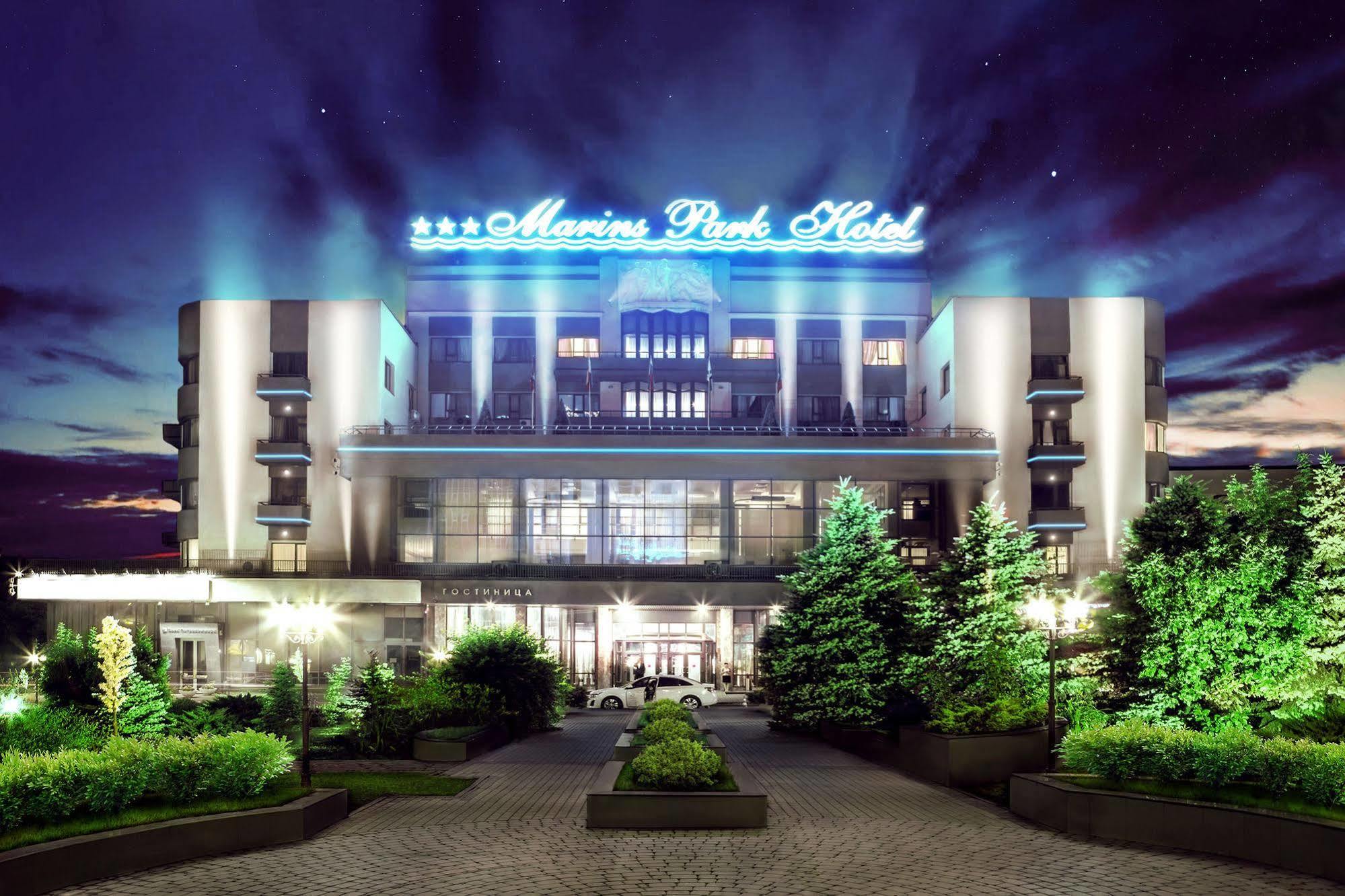 Marins Park Hotel Rostov Exterior photo