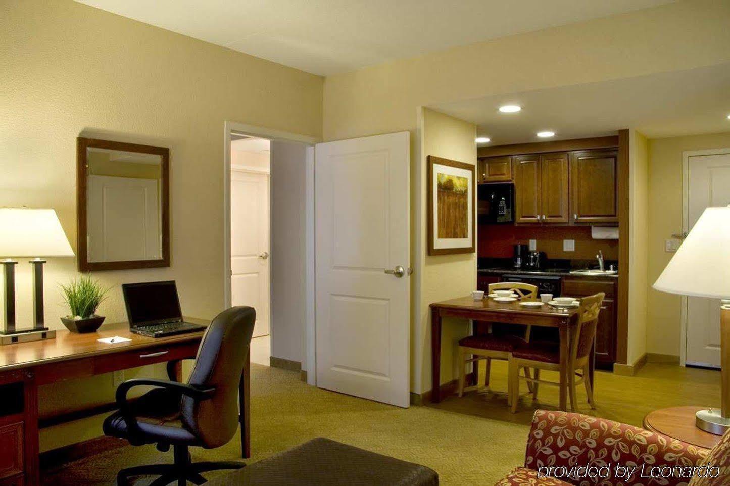 Homewood Suites By Hilton Madison West Exterior photo