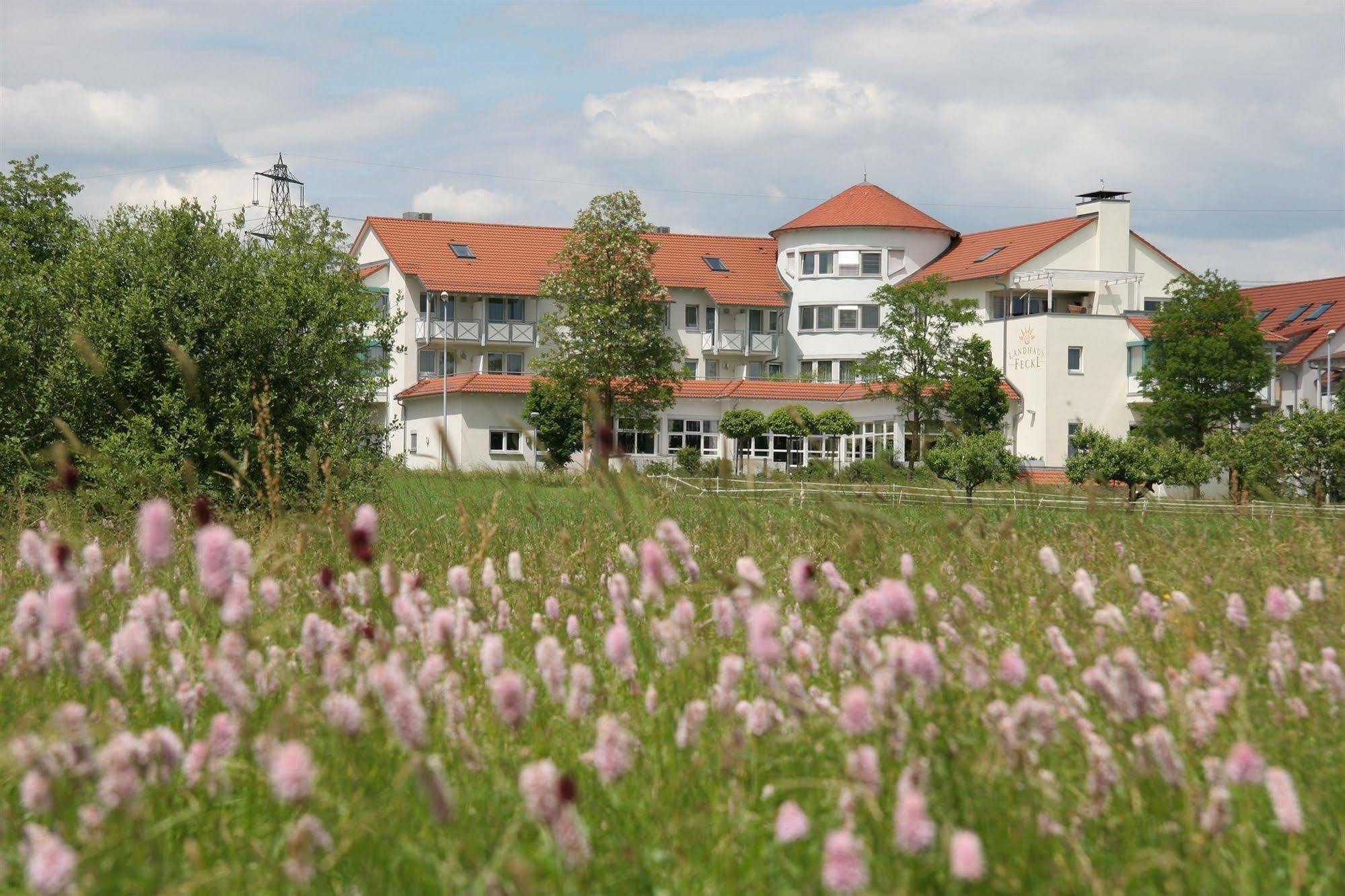 Hotel Landhaus Feckl Boeblingen Exterior photo