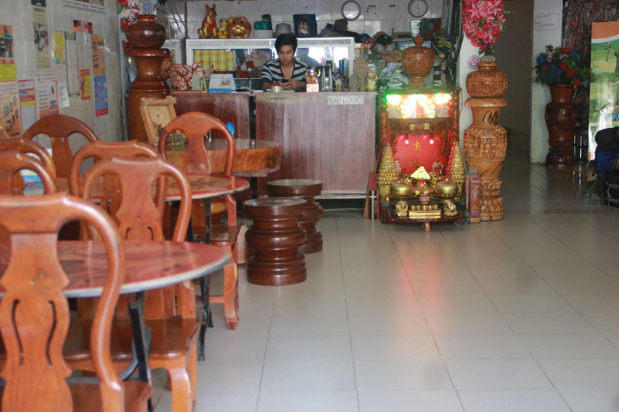 Baray Angkor Guesthouse Phnom Penh Exterior photo