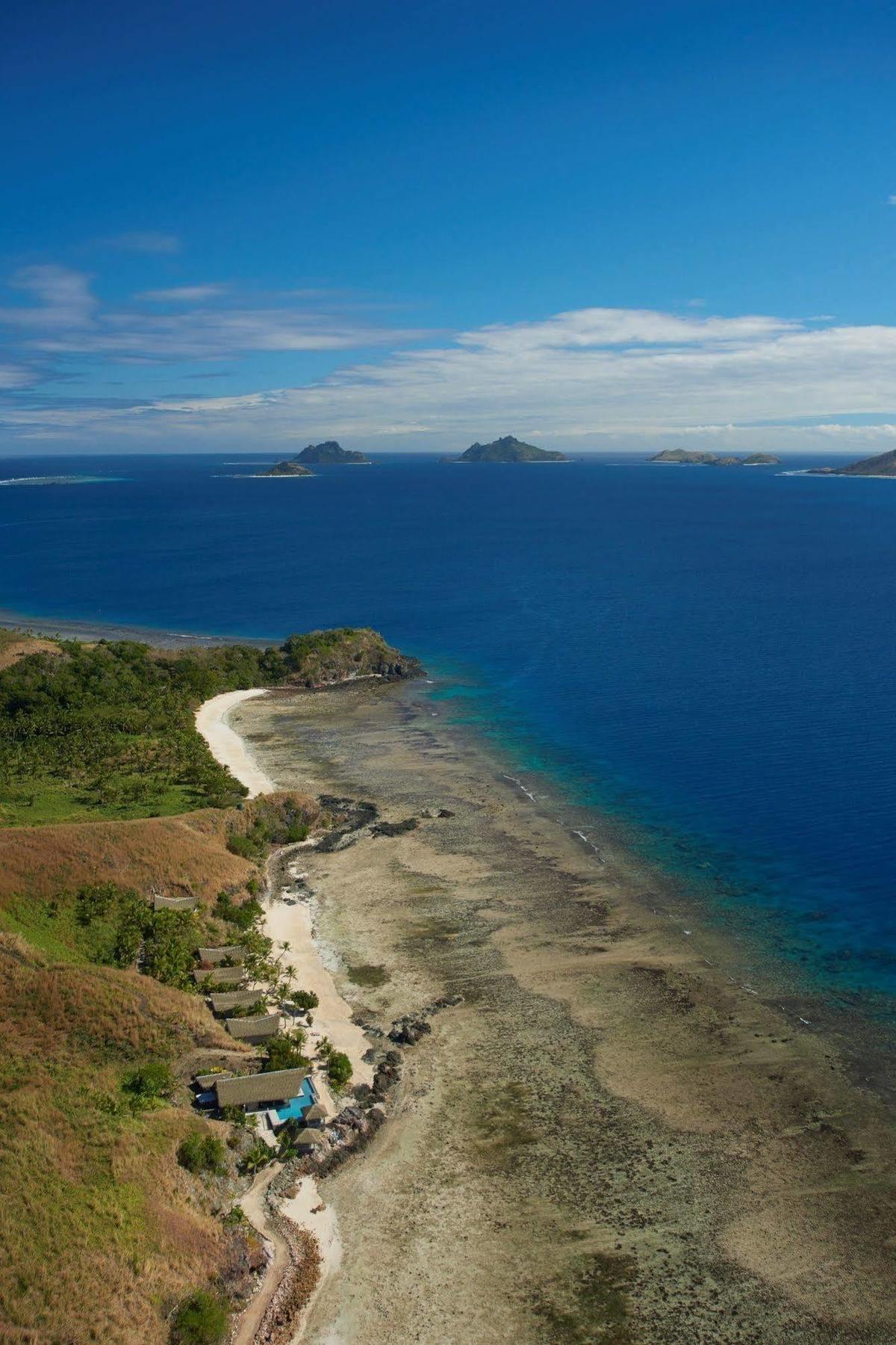 Tadrai Island Resort Mana Island Exterior photo