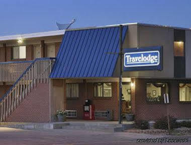 Travelodge By Wyndham Great Bend Exterior photo
