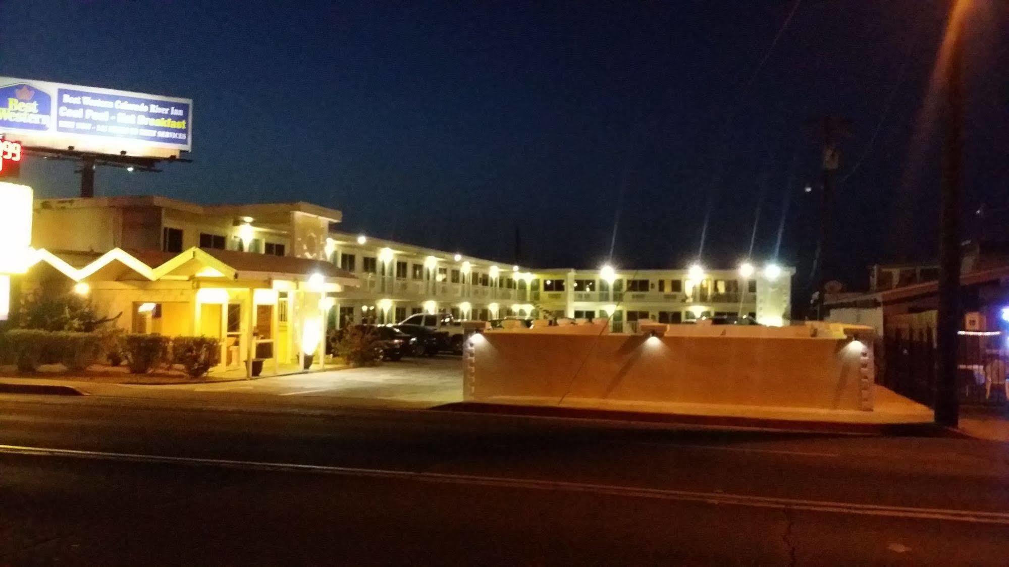 Desert Mirage Inn & Suites Needles Exterior photo