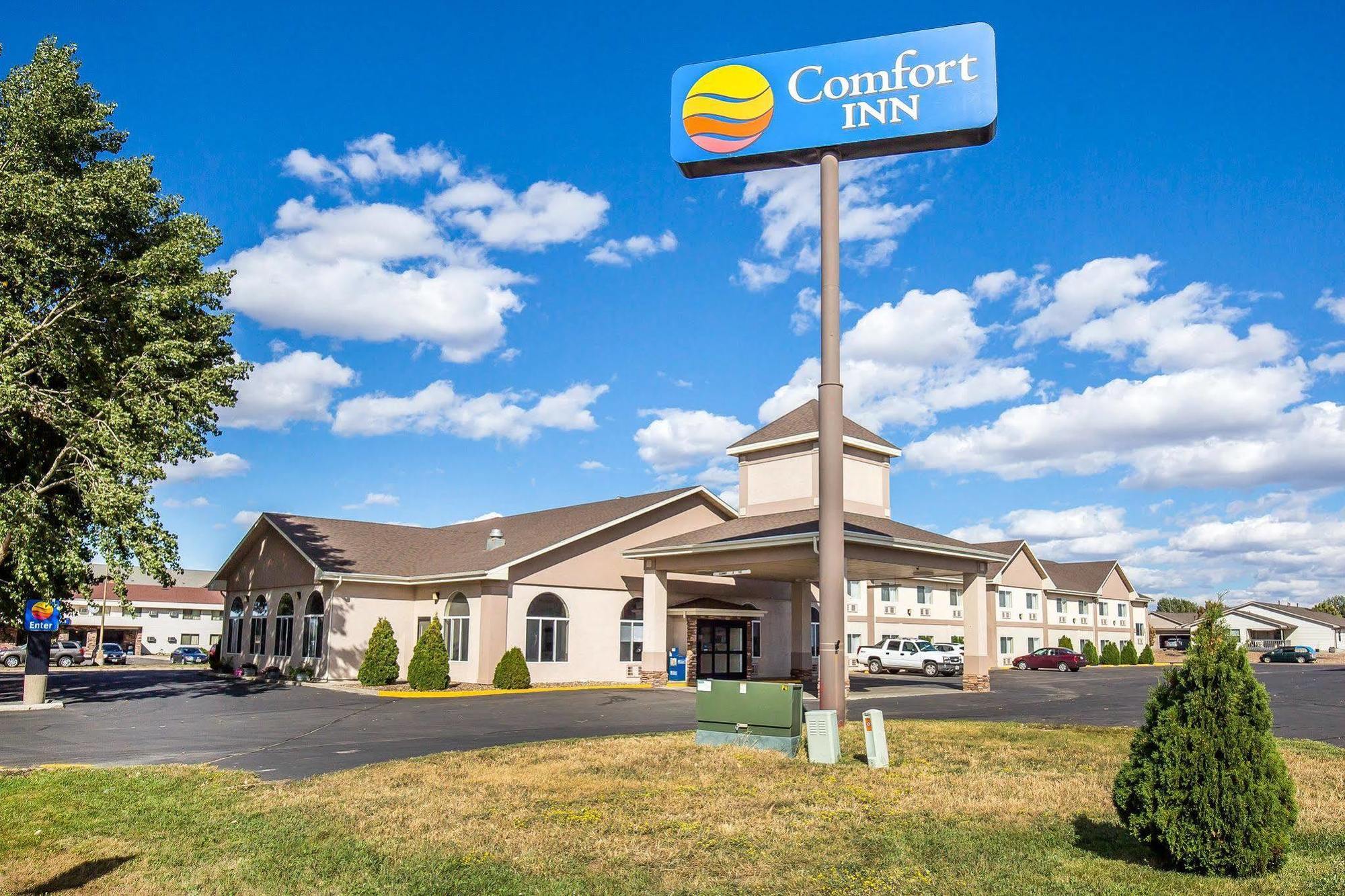 Fairbridge Inn & Suites Glendive Exterior photo