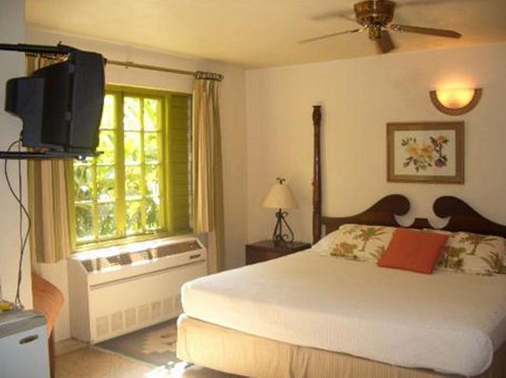 Sea Splash Resort Negril Room photo