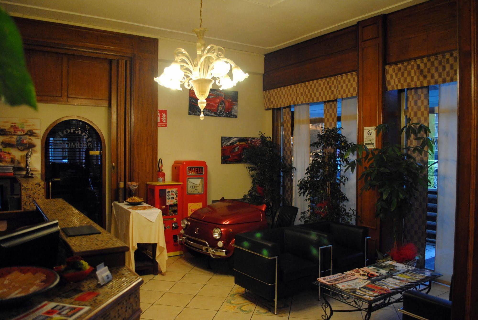 Hotel Domus Maranello Exterior photo