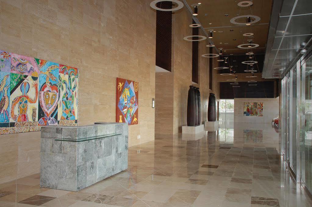 Talatona Convention Hotel Luanda Interior photo