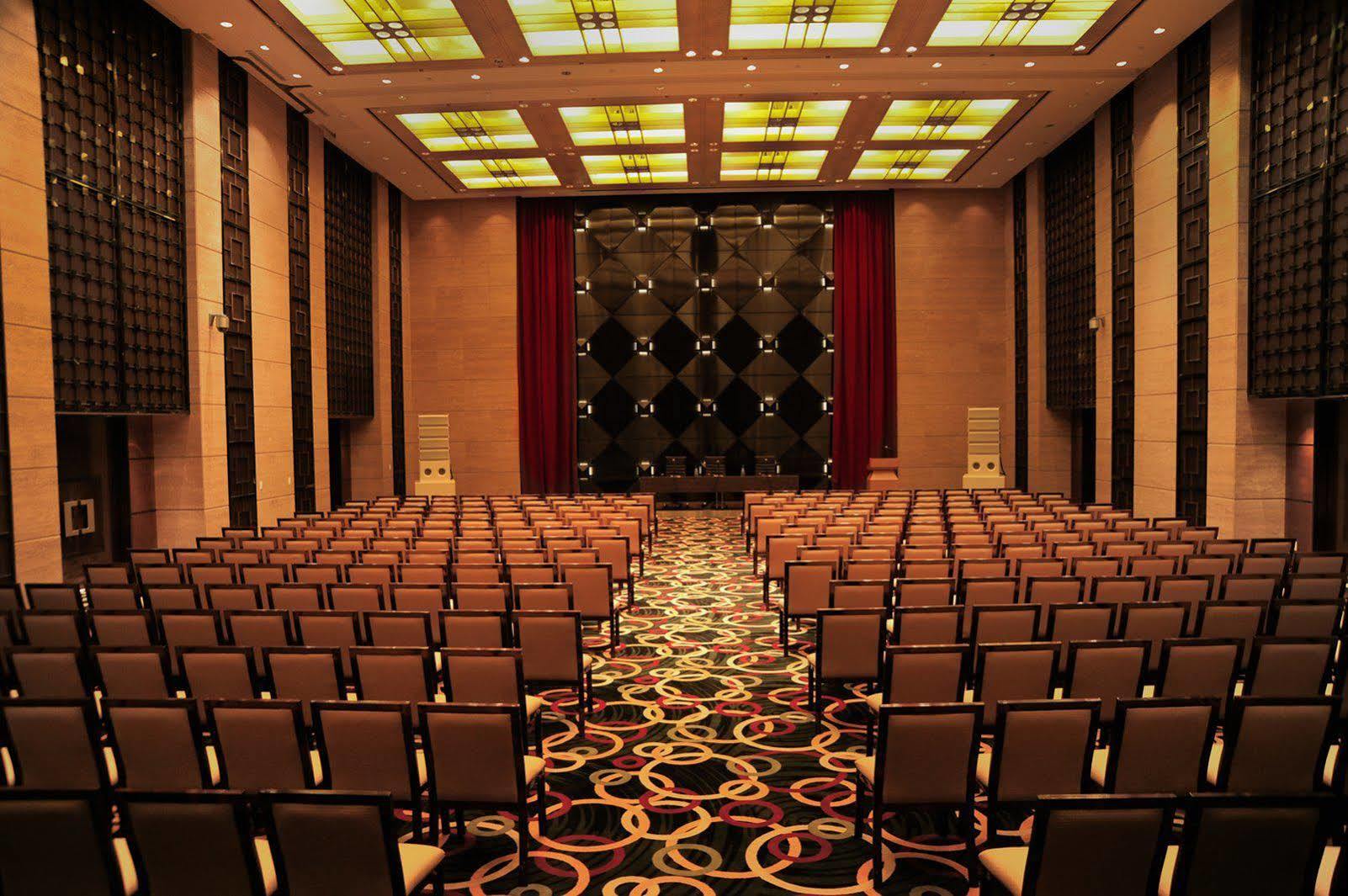 Talatona Convention Hotel Luanda Facilities photo