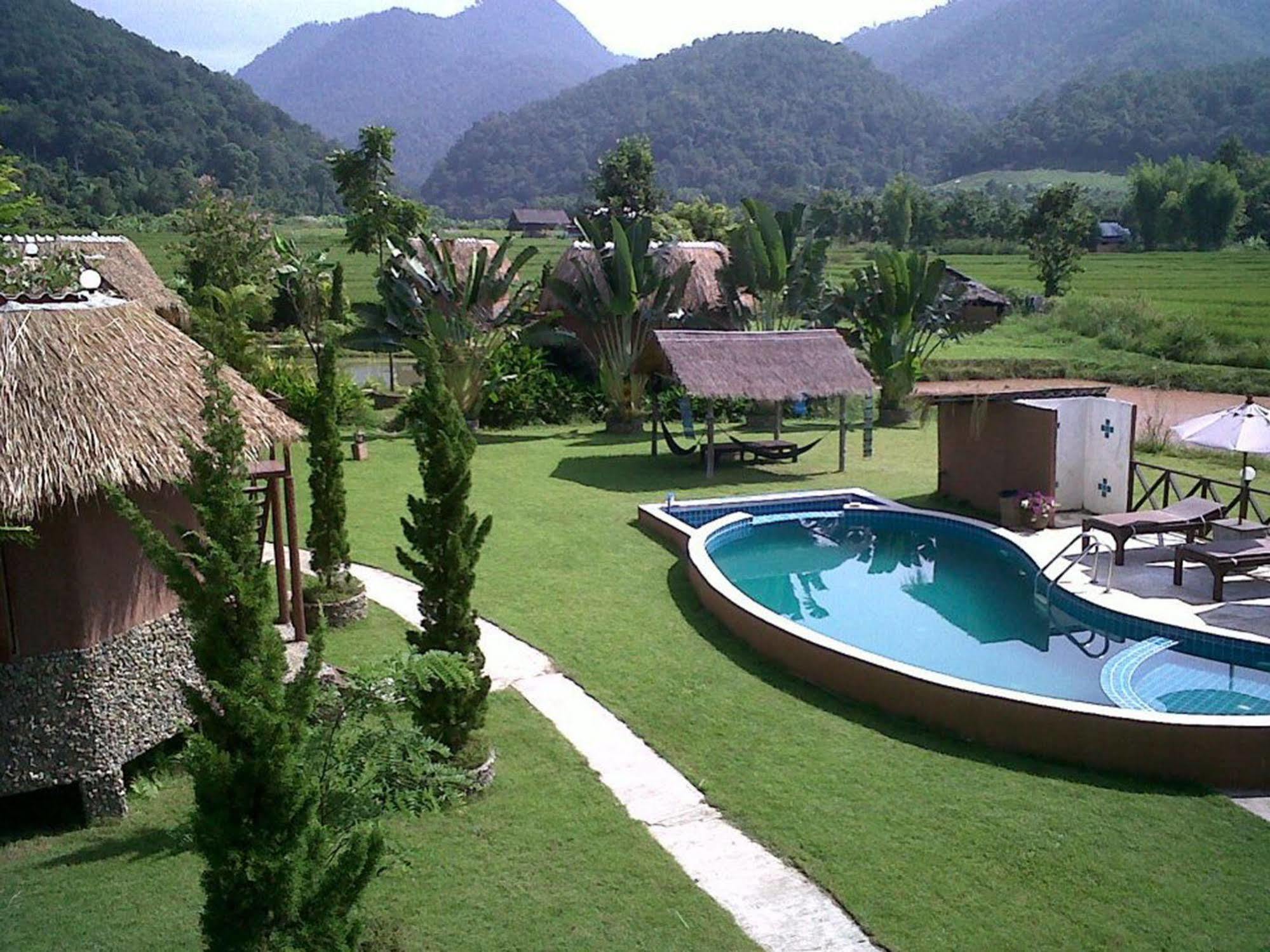 The Countryside Pai Hotel Exterior photo