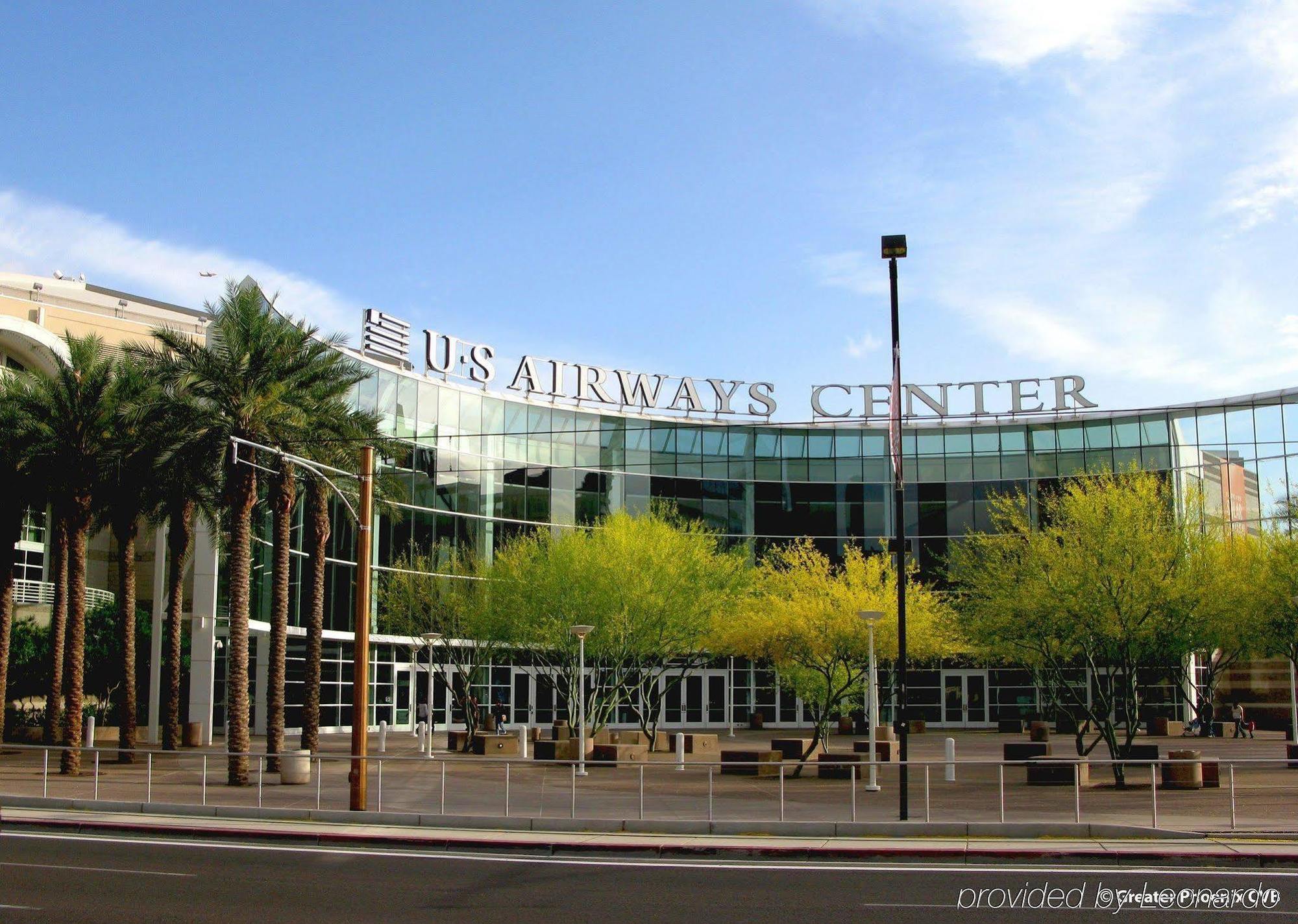 Hampton Inn Phoenix - Biltmore Exterior photo