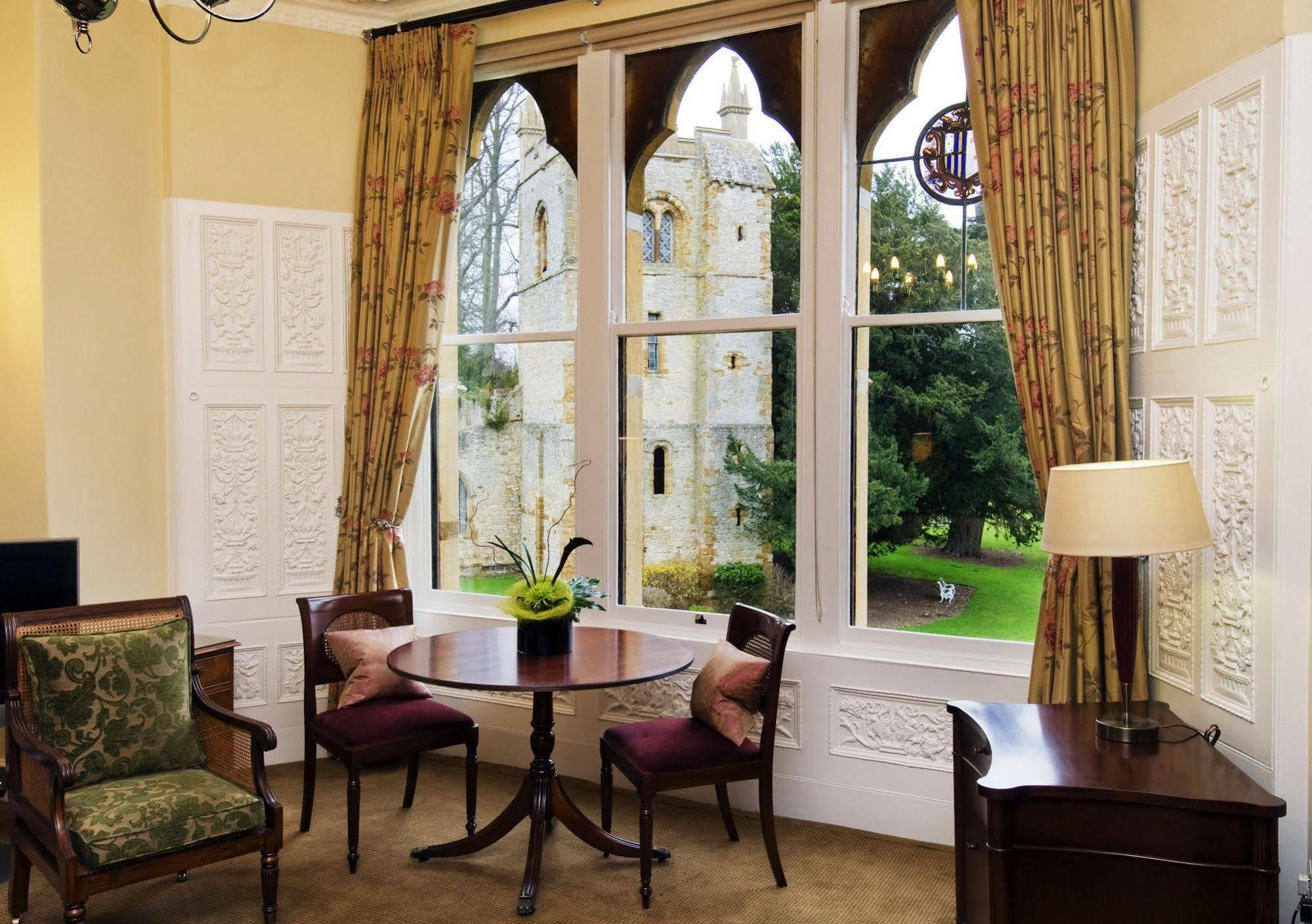 Ettington Park Hotel, Stratford-Upon-Avon Room photo