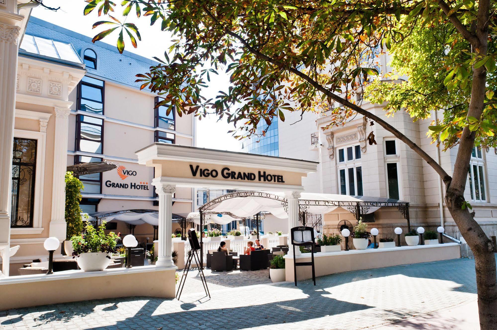 Vigo Grand Hotel Ploiesti Exterior photo