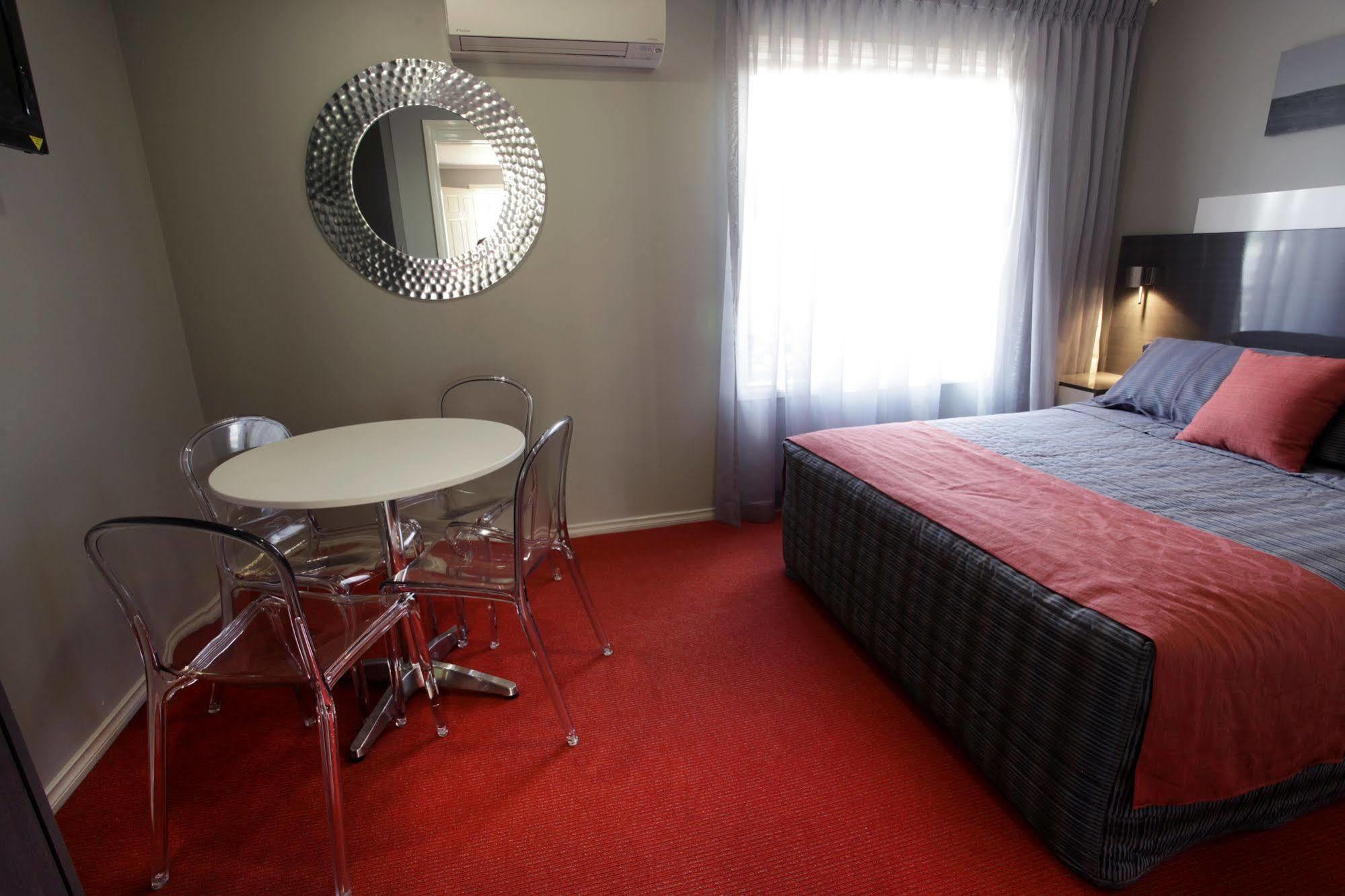 Cattlemans Country Motor Inn & Serviced Apartments Dubbo Exterior photo