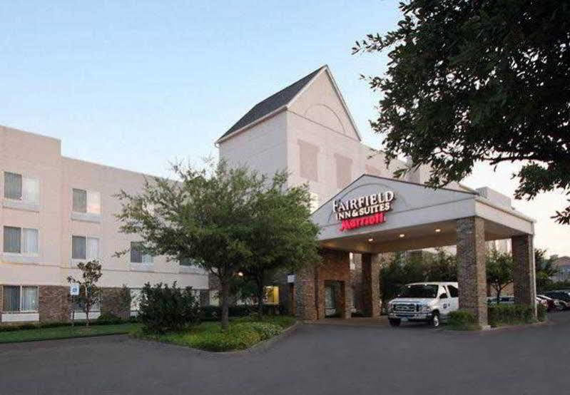 Fairfield Inn By Marriott Las Colinas Irving Exterior photo