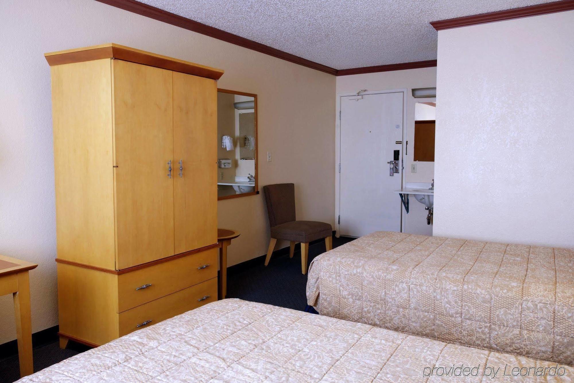 Surestay Plus Hotel By Best Western Hayward Room photo