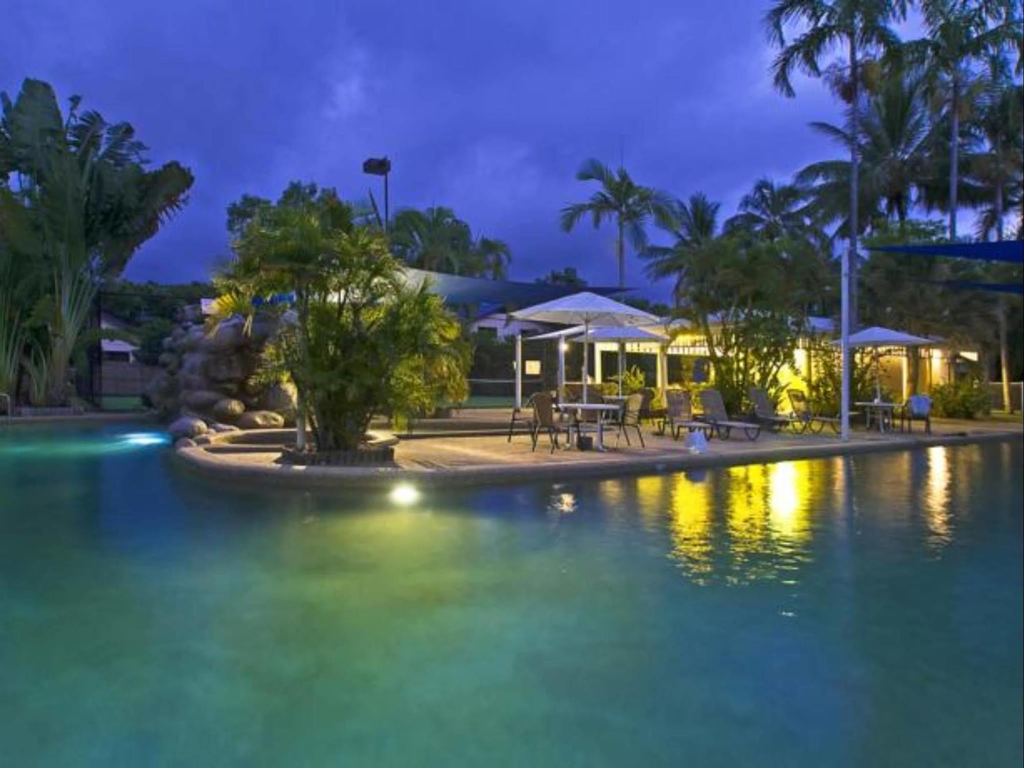 Nimrod Resort Apartments Port Douglas Exterior photo