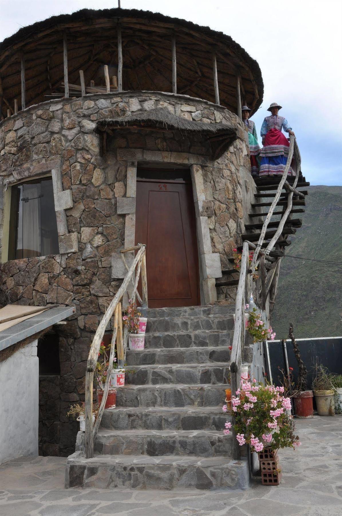 Hotel Kuntur Wassi Cabanaconde Exterior photo