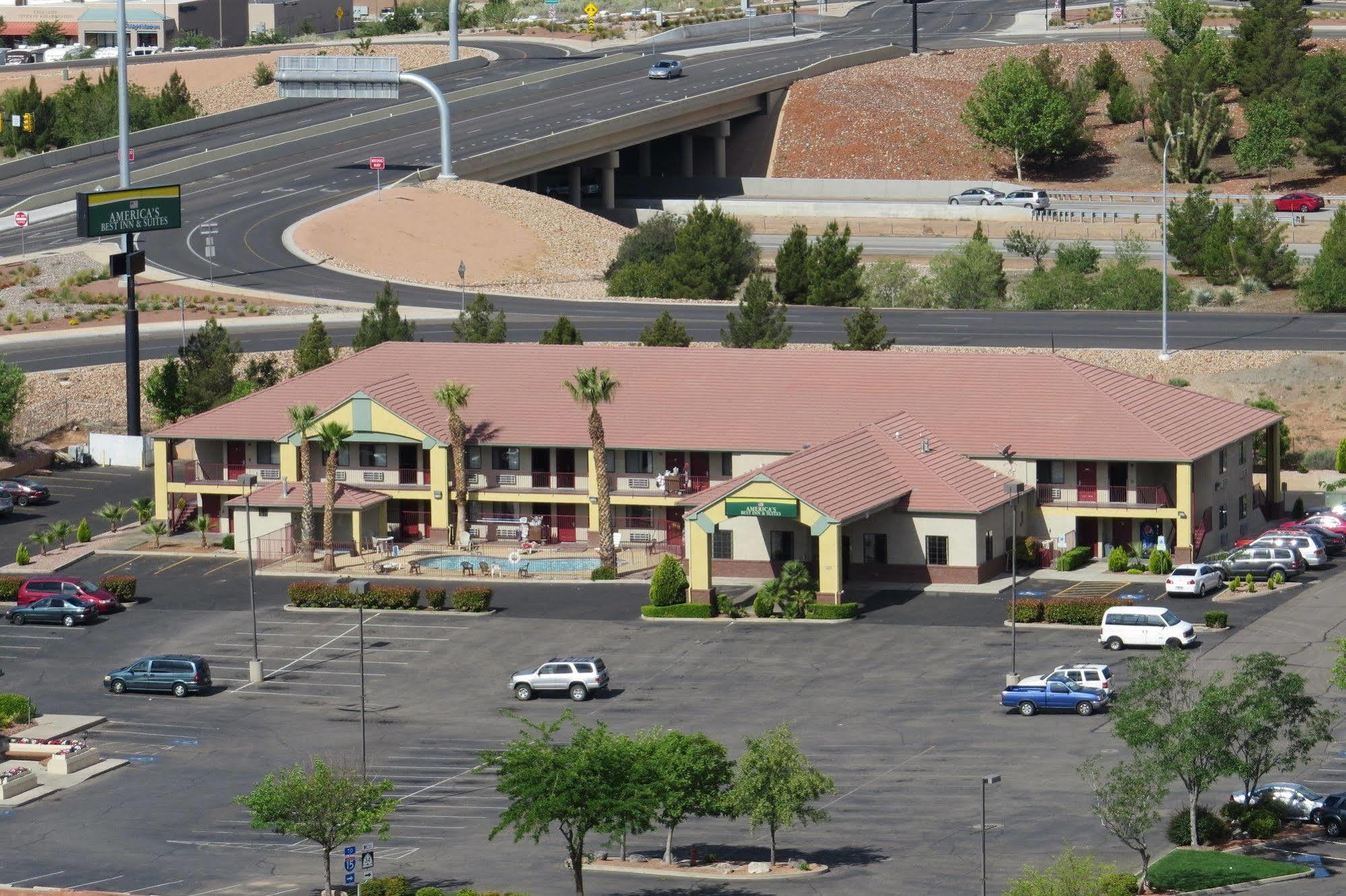 America'S Best Inn & Suites Saint George Exterior photo