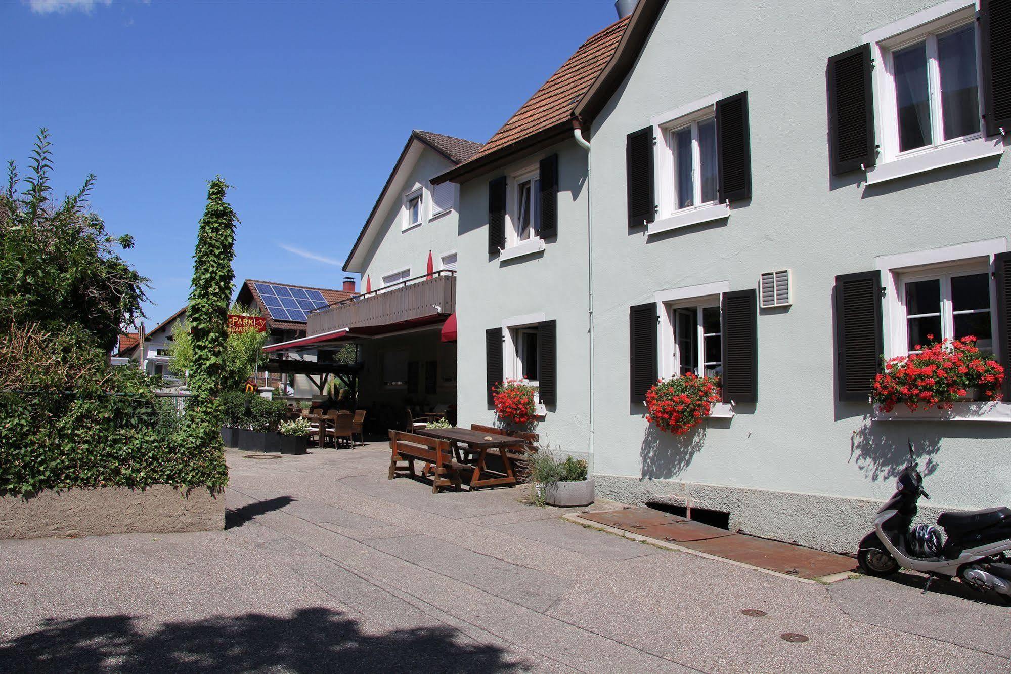 Landgasthof Ochsen Bed & Breakfast Sinzheim Exterior photo