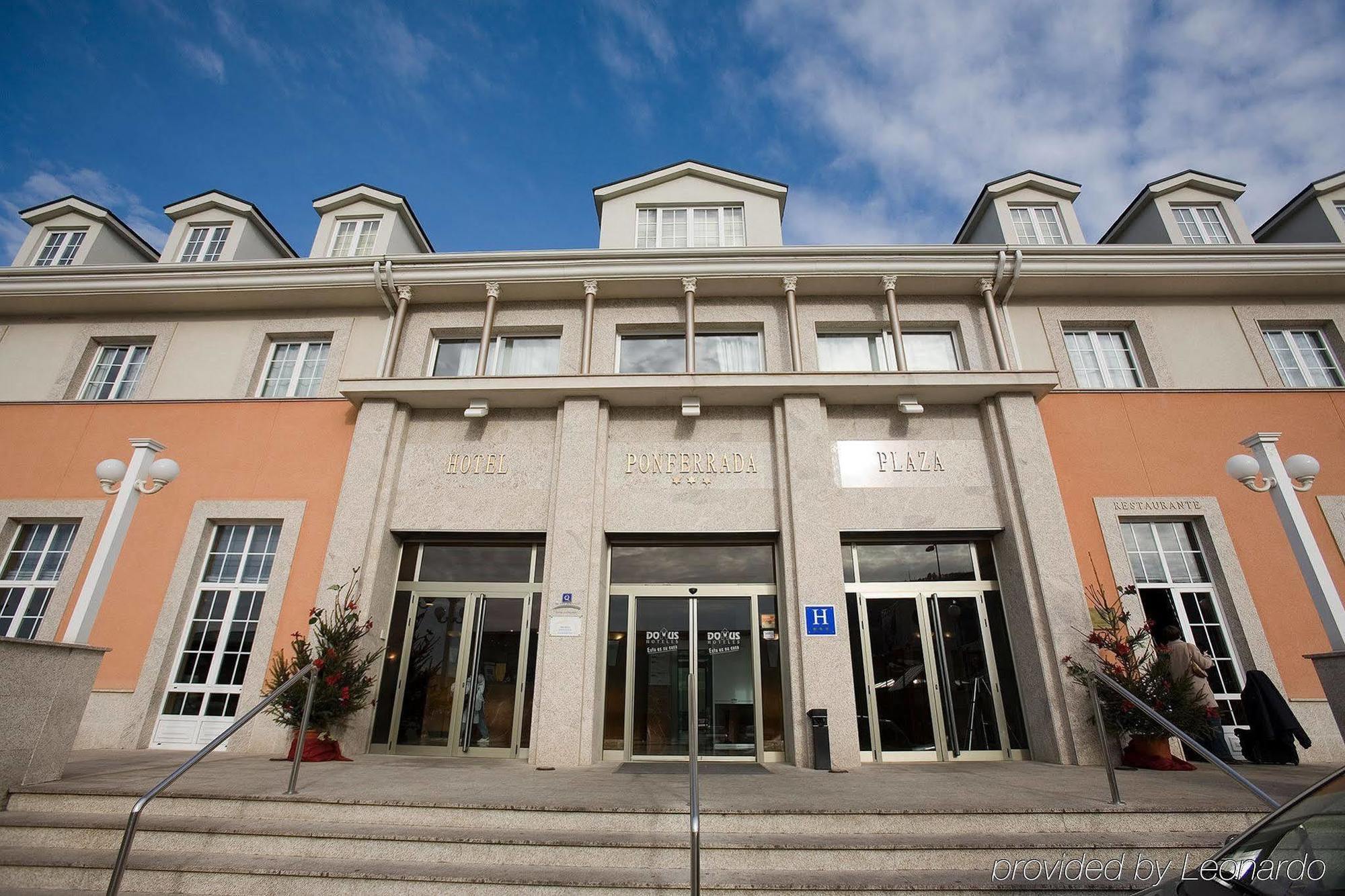 Ponferrada Plaza Hotel Exterior photo