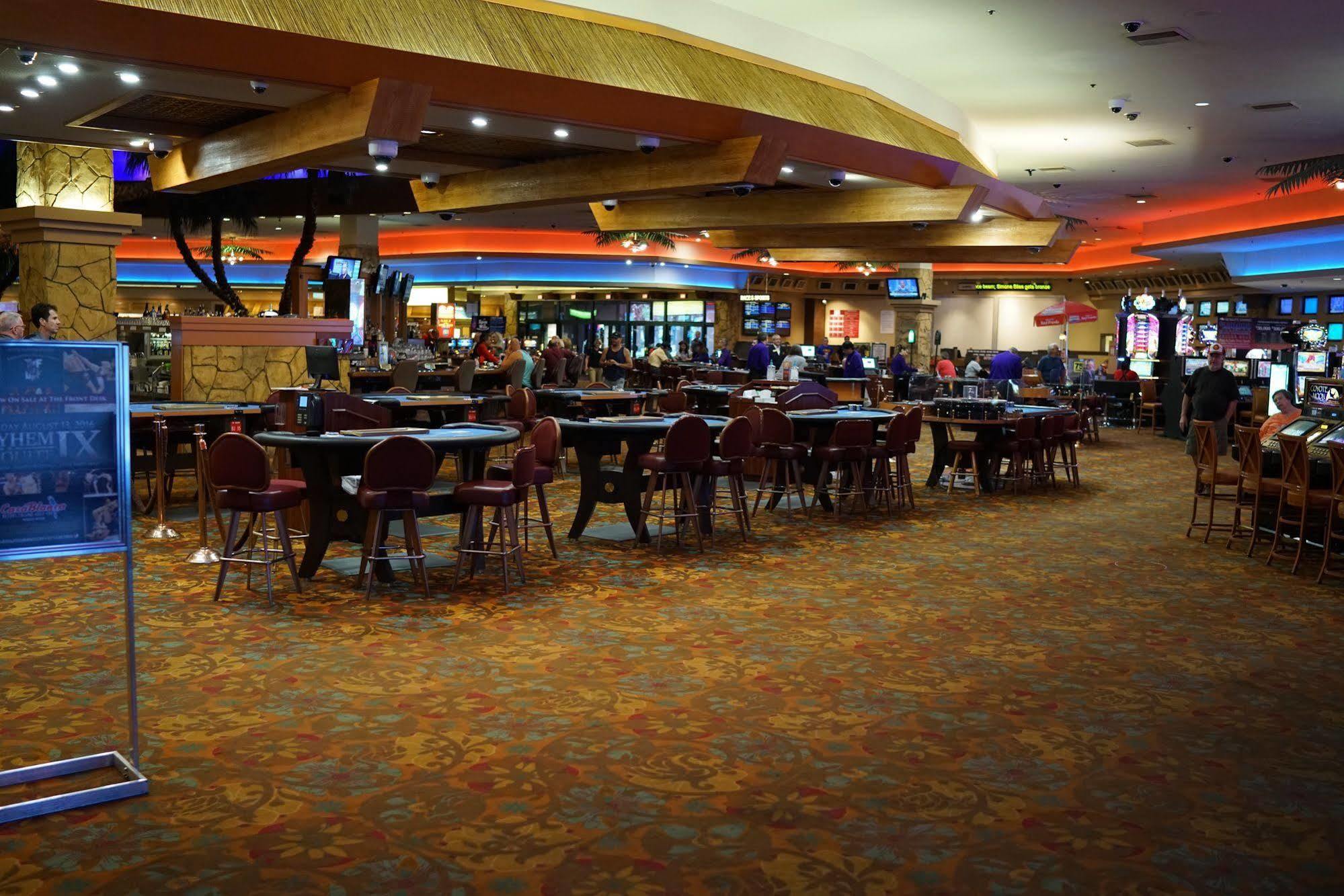 Casablanca Hotel And Casino Mesquite Exterior photo