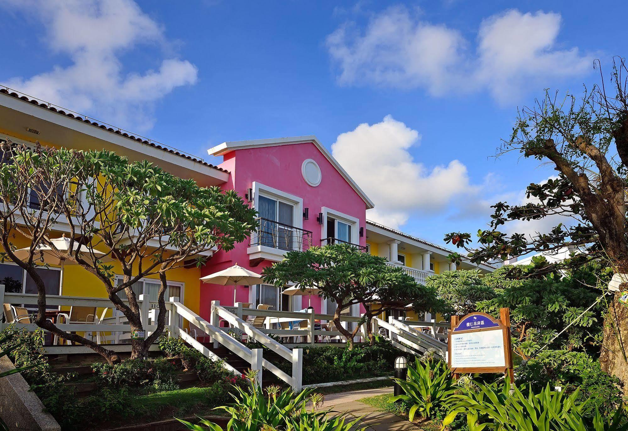 Chateau Beach Resort Kenting Exterior photo