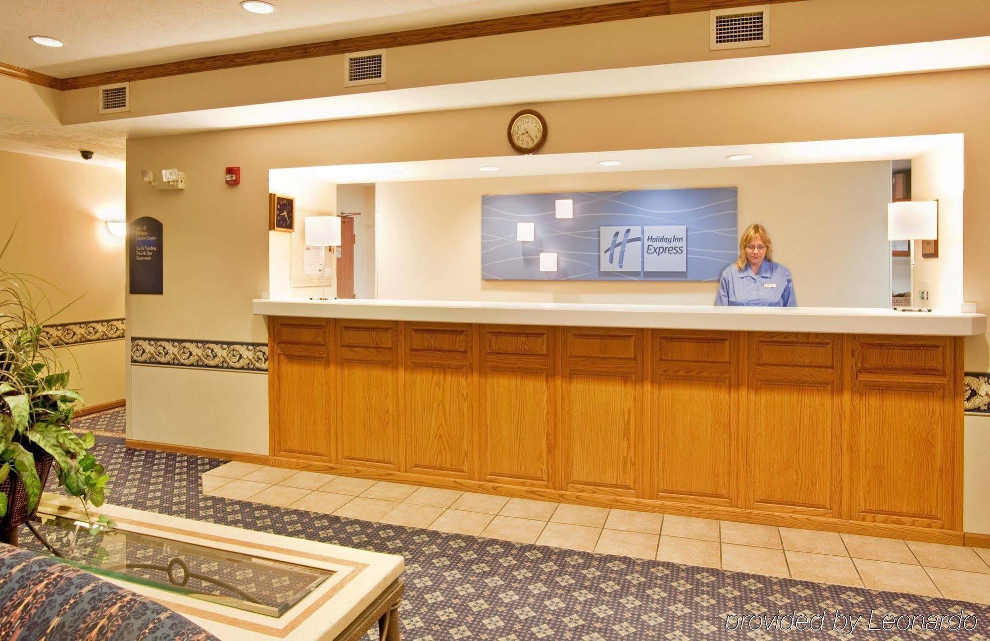 Holiday Inn Express & Suites Abilene, An Ihg Hotel Interior photo