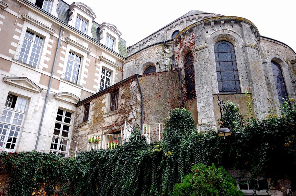 Grand Hotel De L'Abbaye Beaugency Exterior photo