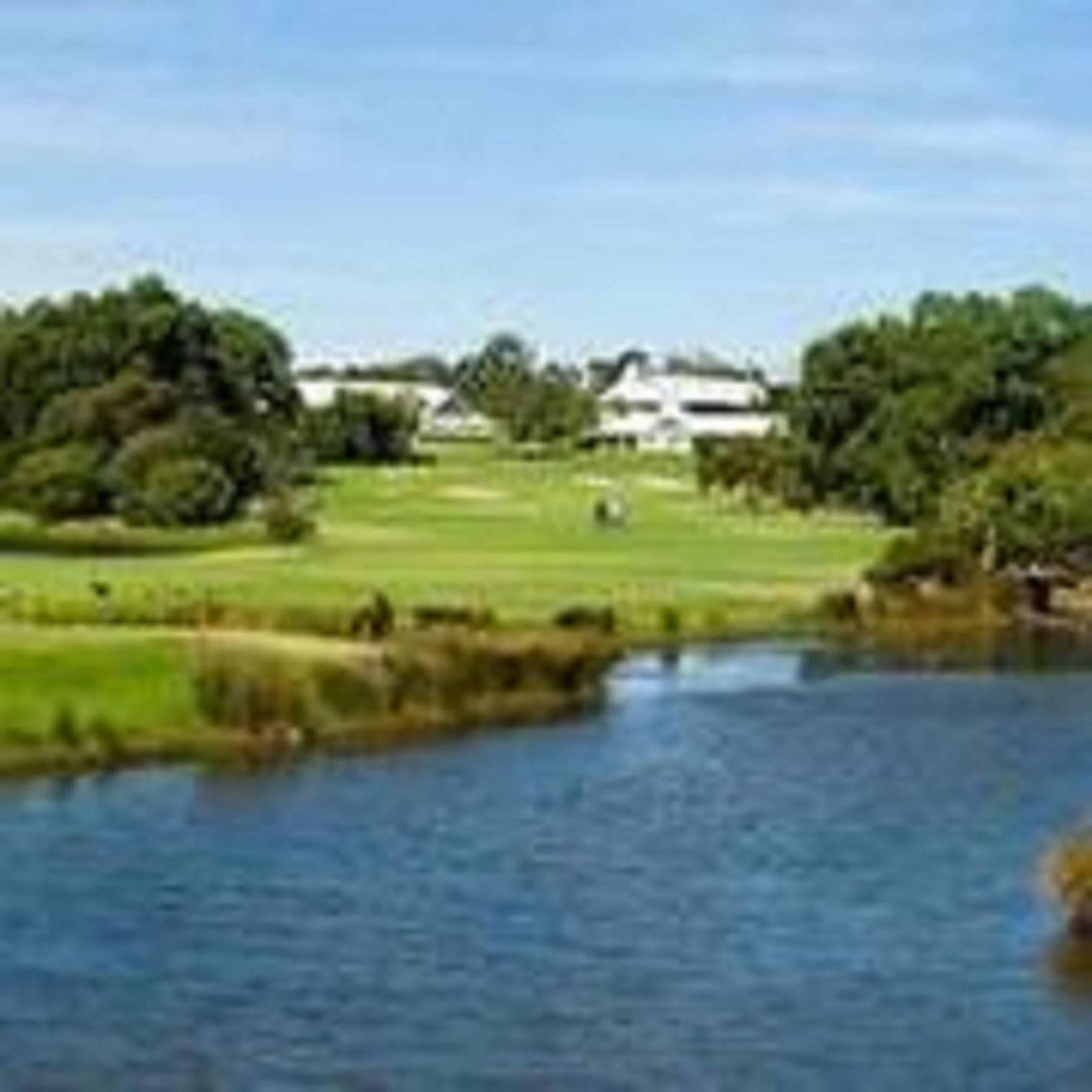 Mercure Bunbury Sanctuary Golf Resort Exterior photo