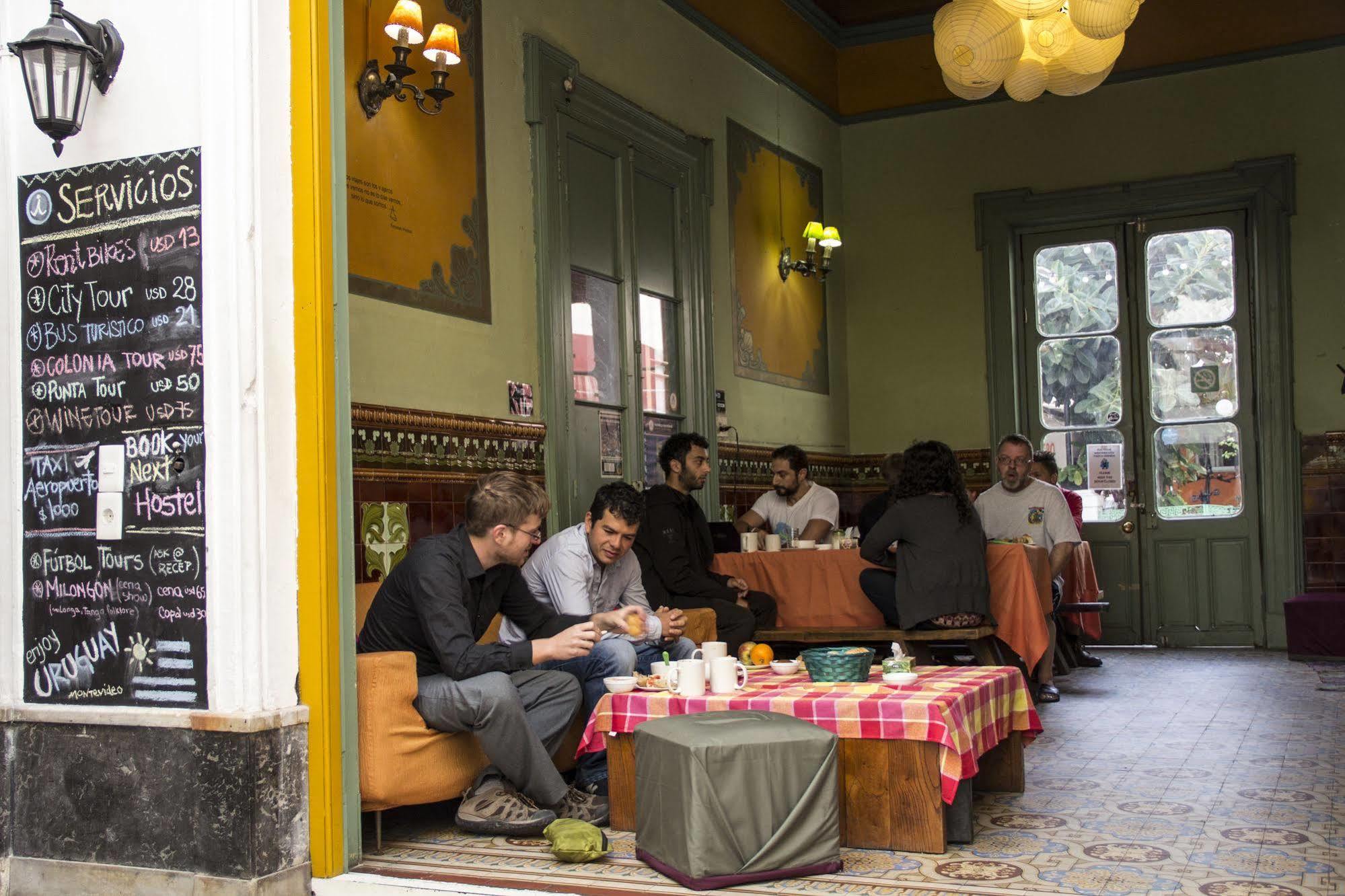 Viajero Montevideo Hostel Exterior photo